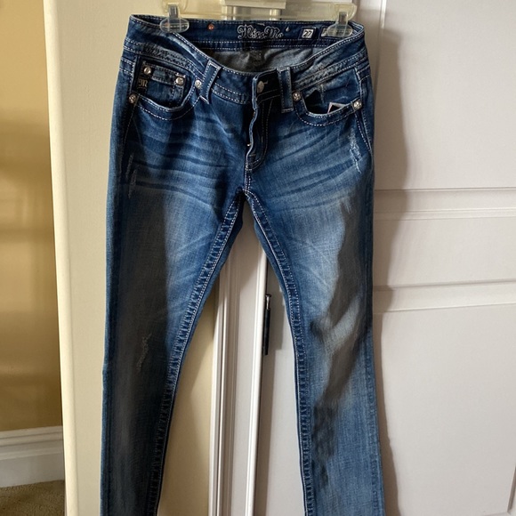 New with tags Miss Me bling pocket jeans-size 27 - Picture 2 of 5